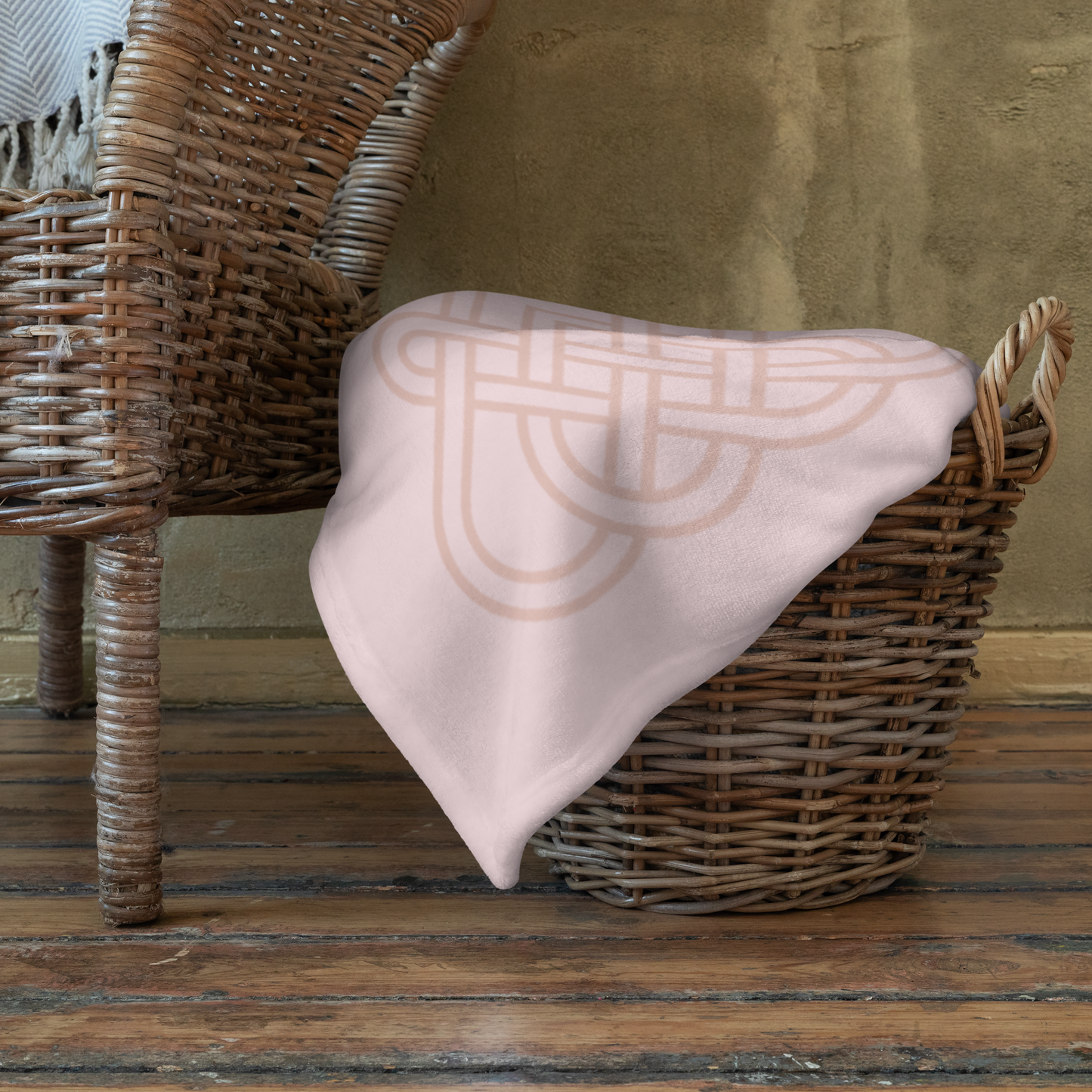 Celtic Knot Pink Heart Blanket