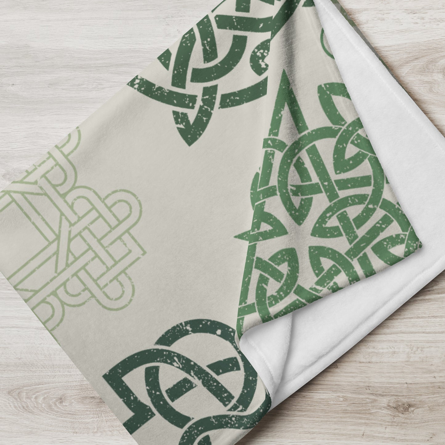 Green Celtic Throw Blanket