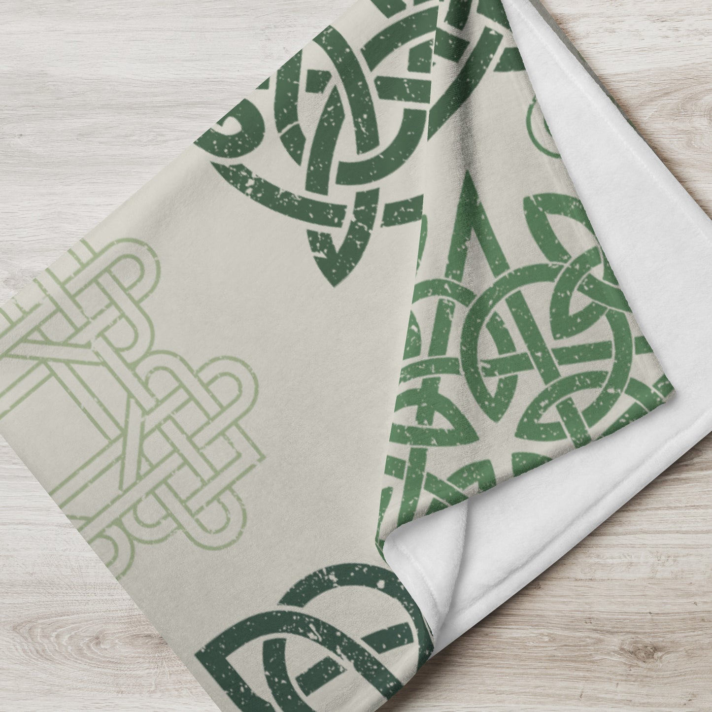 Green Celtic Throw Blanket