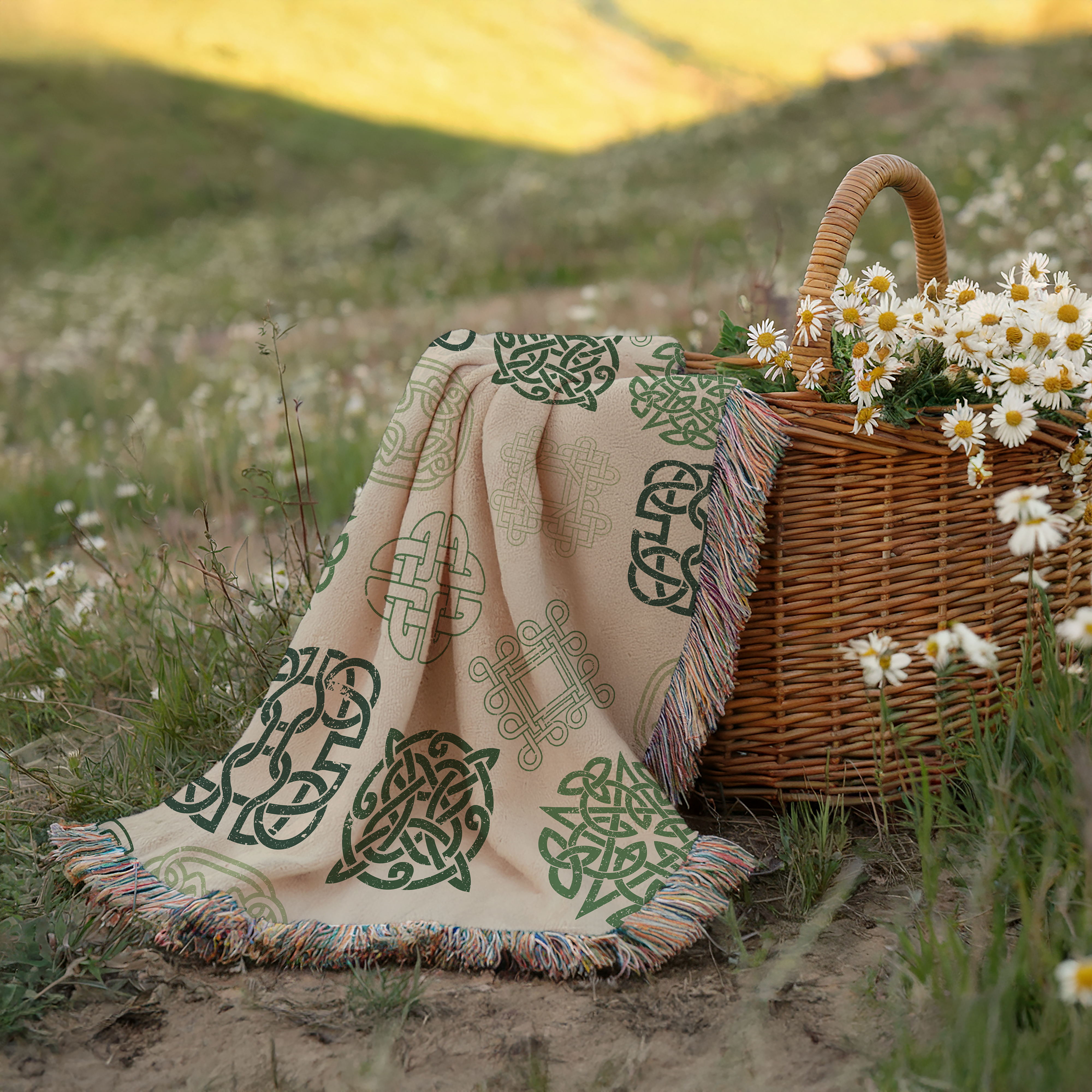 Celtic Knotwork Woven Blanket - Medieval Art Throw